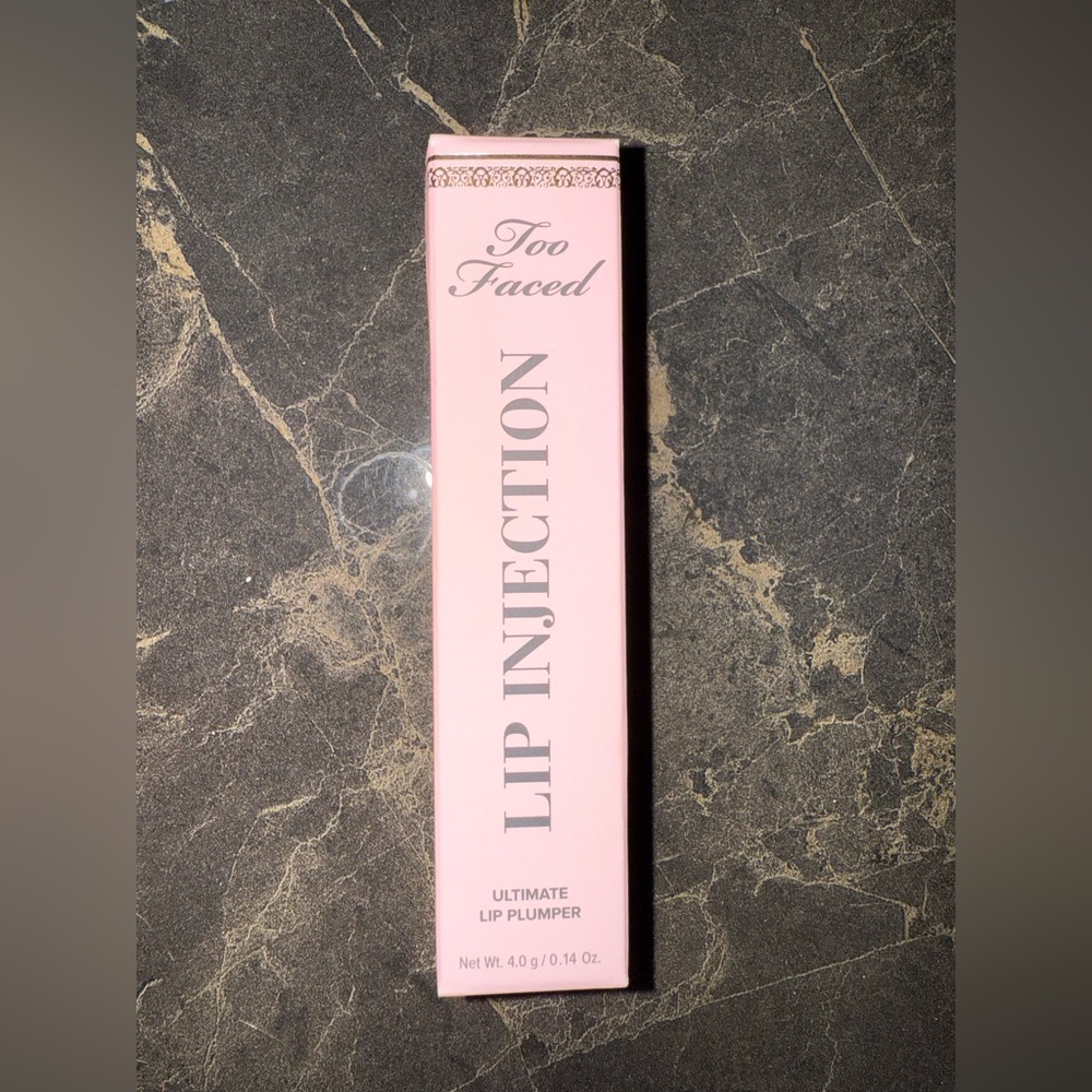 New! Too Faced Lip Injection Ultimate Lip Plumper